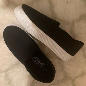 Black canvas slip on platform runners